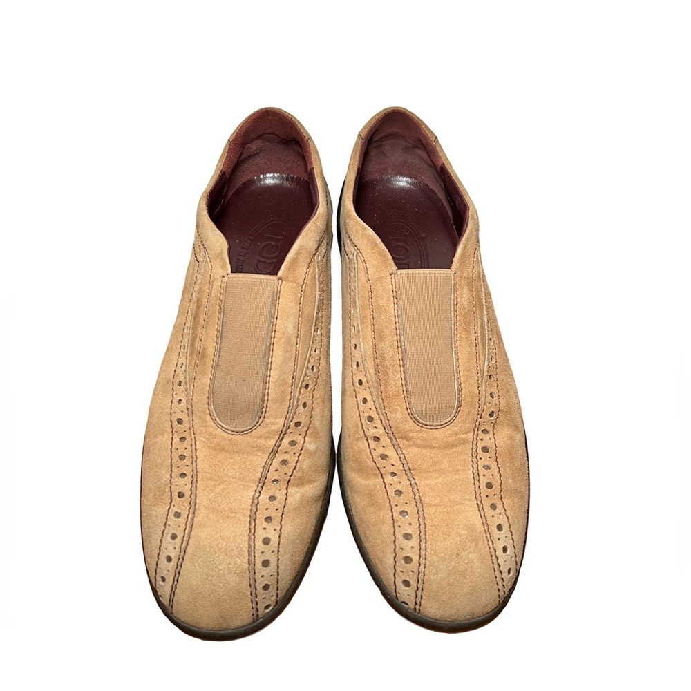 Tod’s slip-on suede loafers, branded insole, chunky rubber sole Size 6 1/2